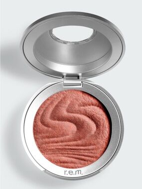 r.e.m Beauty Hypernova Satin Matte Blush Peach Planet New in Box